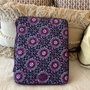 Vera Bradley tablet/ I pad case.